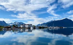 Sunde Fjord Hotel